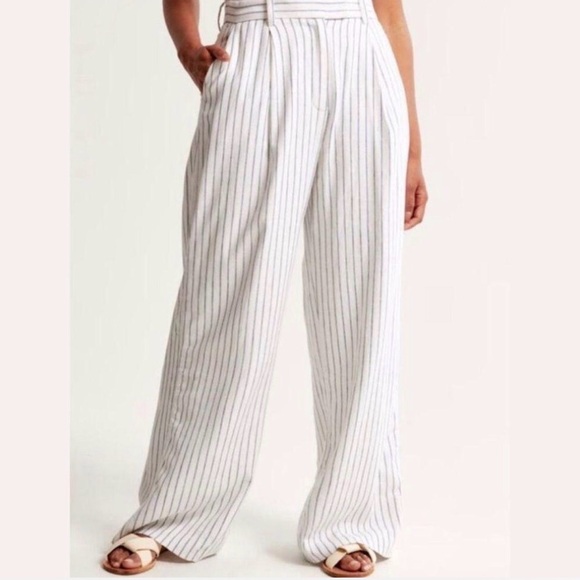 Abercrombie & Fitch Pants - Abercrombie & Fitch Sloan Pin Striped Trousers
